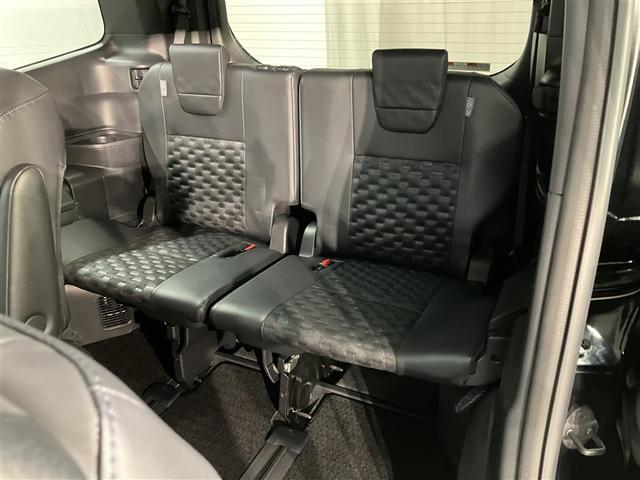 ヴォクシー Ｓ－Ｚ　ＤＶＤ再生機能　スマートキープッシュスタート　両側電動パワースライドドア　パワーウインドウ　１オナ　ＥＴＣ車載器　ＬＥＤライト　アルミホイール　盗難防止装置　記録簿　横滑り防止機能　キーフリー　ＡＢＳ（21枚目）