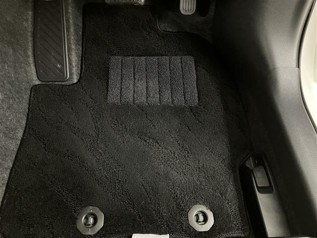 アクア Ｘ　バックカメラ　ＡＣ１００Ｖ電源　衝突回避ブレーキ　踏み間違い防止　１００Ｖ　イモビ　点検記録簿　ＬＥＤヘッドライト　スマートキー　横滑り防止機能　キーレスエントリー　ワンオーナー　オートクルーズ（32枚目）