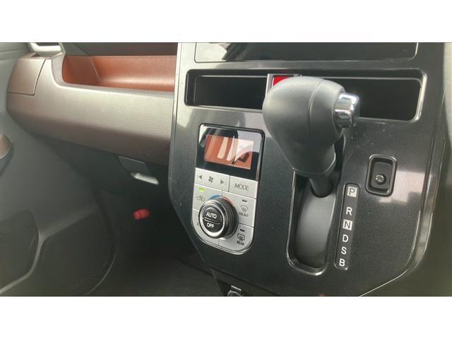 ルーミー Ｇ　Ｓ　ナビＴＶ　バックカメラ　ＥＴＣ　衝突回避ブレーキ　フルオートエアコン　ＴＶナビ　オートクルーズ　ＬＥＤライト　イモビライザー　両電動スライドドア　ウォークスルー　スマートキー（10枚目）