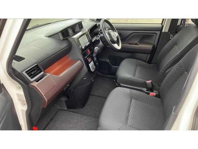 ルーミー Ｇ　Ｓ　ナビＴＶ　バックカメラ　ＥＴＣ　衝突回避ブレーキ　フルオートエアコン　ＴＶナビ　オートクルーズ　ＬＥＤライト　イモビライザー　両電動スライドドア　ウォークスルー　スマートキー（16枚目）