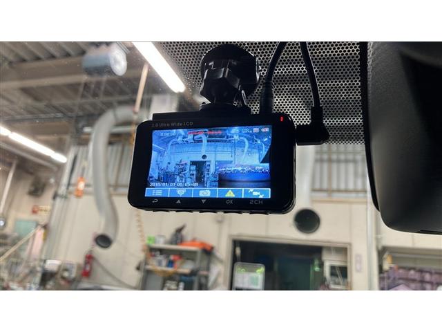 ノア ハイブリッドG 前後ドラレコ 大型フルセグナビTV バックカメラ DVD再 ETC 両側自動ドア シートヒーター 衝突回避ブレーキ 整備手帳 LEDへッドライト イモビライザー クルコン クリアランスソナー(9枚目)