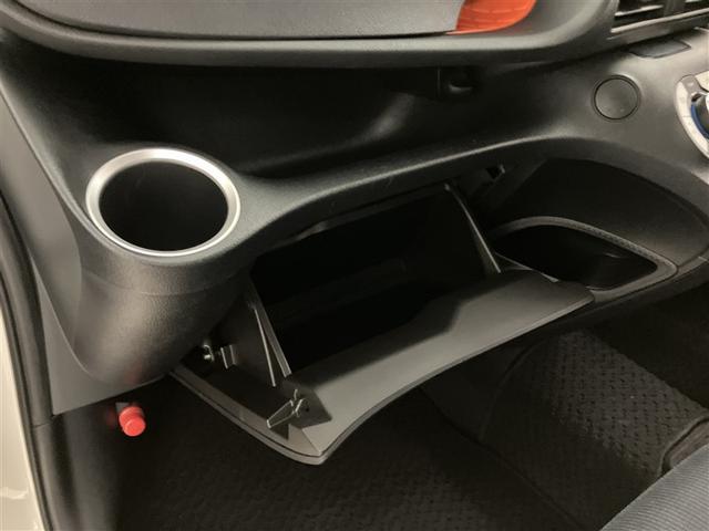 シエンタ ハイブリッドG ナビTV 前後ドラレコ バックカメラ 両側自動ドア ETC 衝突回避ブレーキ 整備手帳 ブレーキサポート LEDライト Bカメラ 1オーナー キーフリー スマキー 横滑り防止システム イモビライザー(27枚目)