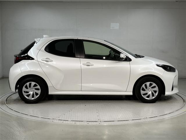 ヤリス ハイブリッドX ナビ バックカメラ ETC 衝突回避ブレーキ カーテンエアバッグ イモビライザー レンタカーアップ 整備手帳 ワイヤレスキー ABS オートクルーズ ミュージックプレイヤー接続可(3枚目)