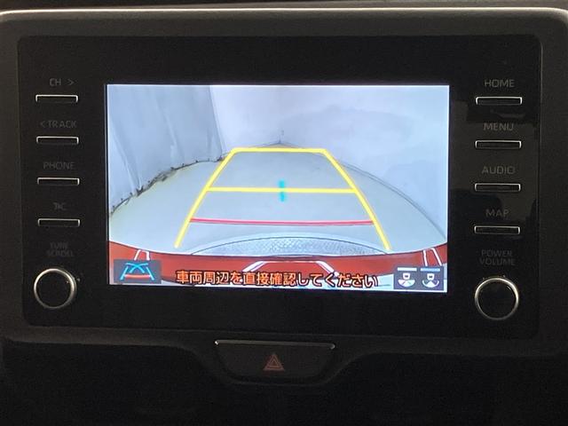 ヤリス Ｘ　ナビ　バックカメラ　ＥＴＣ　衝突回避ブレーキ　横滑り防止装置付き　ワイヤレスキー　バックガイドモニター　盗難防止　サイドエアバック　エアコン　Ｗエアバッグ　パワーウインドウ　ＥＴＣ付　運転席エアバッグ（7枚目）