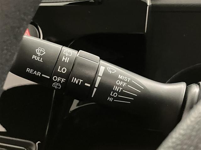 アクア Ｓスタイルブラック　ナビＴＶ　バックカメラ　ＥＴＣ　衝突回避ブレーキ　ＡＵＸ端子　バックモニタ－　ナビＴＶ　イモビライザー　スマートキープッシュスタート　ＥＴＣ付き　Ｗエアバッグ　キーフリ　メモリーナビゲーション（16枚目）