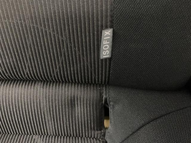 アクア Ｓスタイルブラック　ナビＴＶ　バックカメラ　ＥＴＣ　衝突回避ブレーキ　ＡＵＸ端子　バックモニタ－　ナビＴＶ　イモビライザー　スマートキープッシュスタート　ＥＴＣ付き　Ｗエアバッグ　キーフリ　メモリーナビゲーション（29枚目）