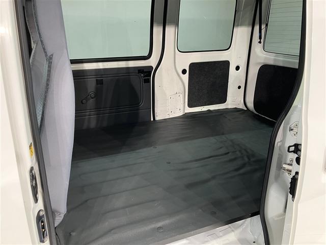 安心で快適なカーライフをお約束するためにおつけする”ロングラン保証”。ご購入後の走行距離は無制限。１年間の無料保証がついてる、トヨタＵ−Ｃａｒの安心保証です。