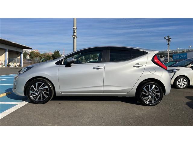 アクア Ｇ　全周囲カメラ　ドラレコ　ナビ　ＥＴＣ　ワンオーナ　ＶＳＣ　アルミ　衝突軽減ブレーキ　メモリナビ　バックモニター　ＬＥＤ　クルーズコントロール　スマートキー　ＥＴＣ車載器　ドライブレコーダー（2枚目）