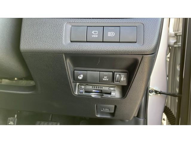 アクア Ｇ　全周囲カメラ　ドラレコ　ナビ　ＥＴＣ　ワンオーナ　ＶＳＣ　アルミ　衝突軽減ブレーキ　メモリナビ　バックモニター　ＬＥＤ　クルーズコントロール　スマートキー　ＥＴＣ車載器　ドライブレコーダー（12枚目）