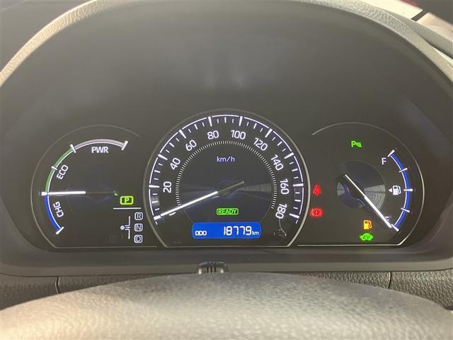 エスクァイア ハイブリッドＧｉプレミアムパッケジブラックテーラード　後席モニター　大型フルセグナビＴＶ　バックカメラ　ＤＶＤ再生　ＥＴＣ２．０　誤発進抑制機能　ＡＣ１００Ｖ　ドライブレコーダー　スマートキー　イモビライザー　ＬＥＤランプ　クルーズコントロール（18枚目）