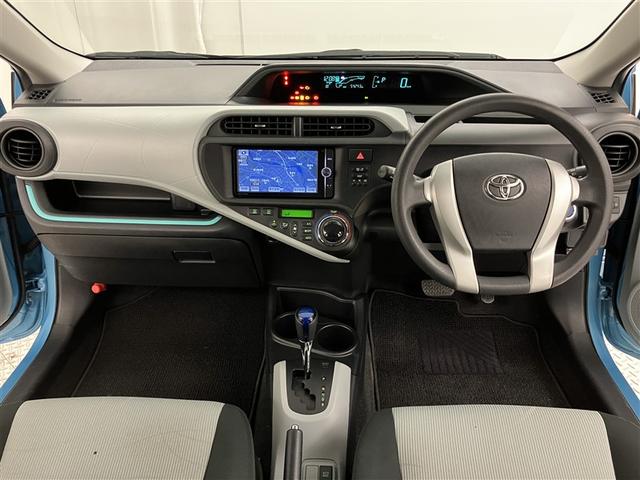 アクア Ｓ　フルセグナビＴＶ　バックカメラ　ＤＶＤ再生　ＥＴＣスマートキープッシュスタート　キーレスエントリ　フルセグ地デジ　イモビ　整備手帳　ワンオーナー車　オートエアコン　ＥＳＣ　ＡＵＸ端（5枚目）