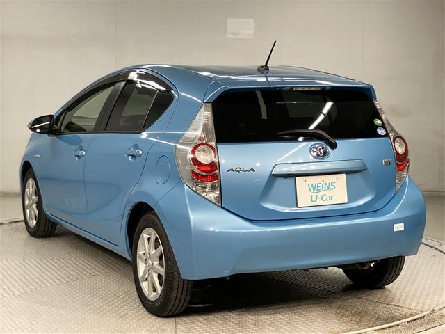 アクア Ｇ　フルセグナビＴＶ　バックカメラ　ＤＶＤ再　ＥＴＣ　シートヒーター　整備手帳　セキュリティー　メンテナンスノート　ドライブレコーダ　デュアルエアバック　ナビＴＶ　パワーウィンドウ　１オーナ－　ＥＳＣ（4枚目）