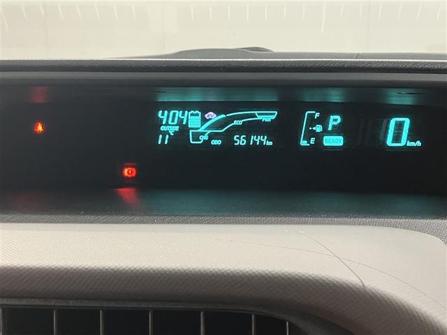 アクア Ｇ　フルセグナビＴＶ　バックカメラ　ＤＶＤ再　ＥＴＣ　シートヒーター　整備手帳　セキュリティー　メンテナンスノート　ドライブレコーダ　デュアルエアバック　ナビＴＶ　パワーウィンドウ　１オーナ－　ＥＳＣ（14枚目）