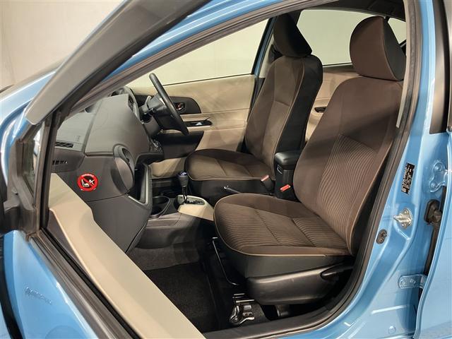 アクア Ｇ　フルセグナビＴＶ　バックカメラ　ＤＶＤ再　ＥＴＣ　シートヒーター　整備手帳　セキュリティー　メンテナンスノート　ドライブレコーダ　デュアルエアバック　ナビＴＶ　パワーウィンドウ　１オーナ－　ＥＳＣ（17枚目）