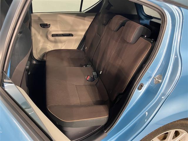 アクア Ｇ　フルセグナビＴＶ　バックカメラ　ＤＶＤ再　ＥＴＣ　シートヒーター　整備手帳　セキュリティー　メンテナンスノート　ドライブレコーダ　デュアルエアバック　ナビＴＶ　パワーウィンドウ　１オーナ－　ＥＳＣ（18枚目）