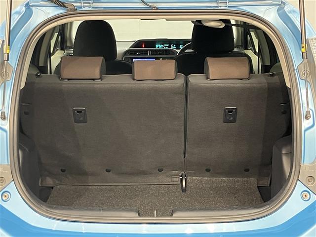 アクア Ｇ　フルセグナビＴＶ　バックカメラ　ＤＶＤ再　ＥＴＣ　シートヒーター　整備手帳　セキュリティー　メンテナンスノート　ドライブレコーダ　デュアルエアバック　ナビＴＶ　パワーウィンドウ　１オーナ－　ＥＳＣ（19枚目）