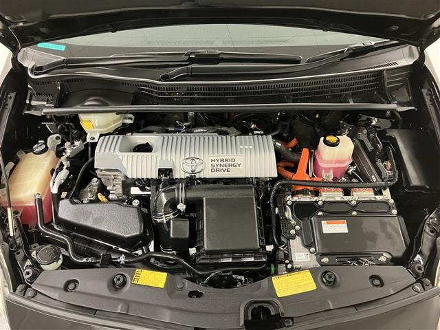 プリウス Ｓツーリングセレクション・マイコーデ　フルセグナビＴＶ／バックカメラ／ＥＴＣ／ＤＶＤ再生　整備点検記録簿　ＥＳＣ　イモビライザー　スマートキー＆プッシュスタート　ＬＥＤライト　キーフリーシステム　ＨＤＤナビ　アルミ　ワンオーナー（40枚目）