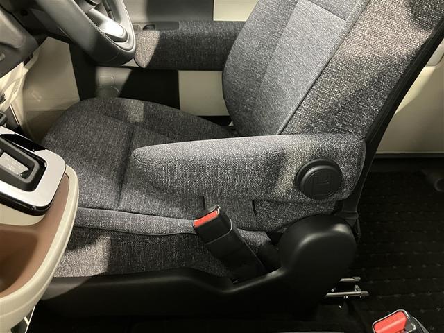 シエンタ ハイブリッドZ 大型フルセグナビTV 全周囲カメラ ETC2.0 両側自動ドア 衝突回避ブレーキ 整備手帳 TSS ワンオーナ エアバック アルミ キーレスエントリー 整備記録簿 バックモニター LEDヘッドライト(29枚目)