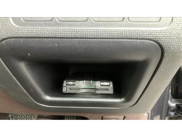 スペイド Ｆ　ナビＴＶ　バックカメラ　ＥＴＣ　整備手帳　スマートキー　左側電動スライドドア　横滑り防止　Ｂカメ　ワンオナ　キーレスエントリー　Ｗエアバッグ　ウォークスルー　ミュージックプレイヤー接続可（11枚目）