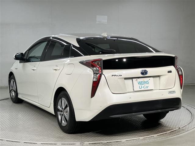 プリウス Ａ　大型フルセグナビＴＶ　バックカメラ　ＥＴＣ２．０　　衝突軽減ブレーキシステム　Ｂモニタ　記録簿有　ＬＥＤヘッド　クルーズコントロール　セキュリティー　スマートキー　パワーステアリング（4枚目）