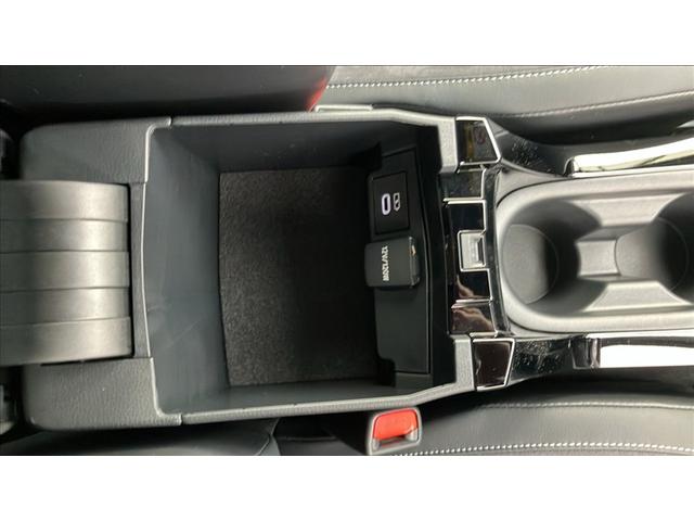 カローラツーリング アクティブスポーツ　ワンオーナー　オートクルーズコントロール　アルミホイール　ナビ＆ＴＶ　地デジ　Ｂカメラ　スマートキー　盗難防止装置　キーレス　ドラレコ　ミュージックプレイヤー接続可　ＥＴＣ　メモリーナビ　ＬＥＤ（10枚目）