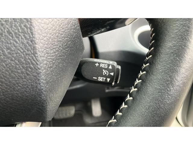 シエンタ ハイブリッドＧ　ドラレコ　ＥＴＣ２．０　全周囲カメラ　フルセグナビＴＶ　両側自動ドア　バックカメラ　衝突回避ブレーキ　ブレーキサポート　整備手帳　クルコン　１オーナー　ＤＶＤ再生　　横滑り防止システム（12枚目）