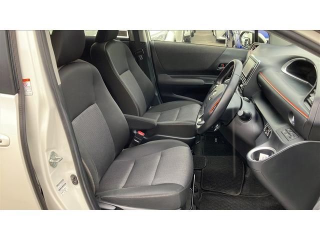 シエンタ ハイブリッドＧ　ドラレコ　ＥＴＣ２．０　全周囲カメラ　フルセグナビＴＶ　両側自動ドア　バックカメラ　衝突回避ブレーキ　ブレーキサポート　整備手帳　クルコン　１オーナー　ＤＶＤ再生　　横滑り防止システム（14枚目）