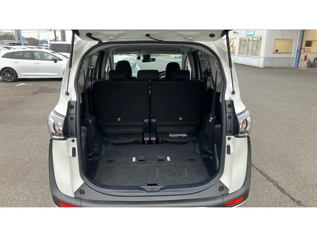 シエンタ ハイブリッドＧ　ドラレコ　ＥＴＣ２．０　全周囲カメラ　フルセグナビＴＶ　両側自動ドア　バックカメラ　衝突回避ブレーキ　ブレーキサポート　整備手帳　クルコン　１オーナー　ＤＶＤ再生　　横滑り防止システム（19枚目）