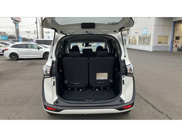 シエンタ ハイブリッドＧ　ドラレコ　ＥＴＣ２．０　全周囲カメラ　フルセグナビＴＶ　両側自動ドア　バックカメラ　衝突回避ブレーキ　ブレーキサポート　整備手帳　クルコン　１オーナー　ＤＶＤ再生　　横滑り防止システム（21枚目）