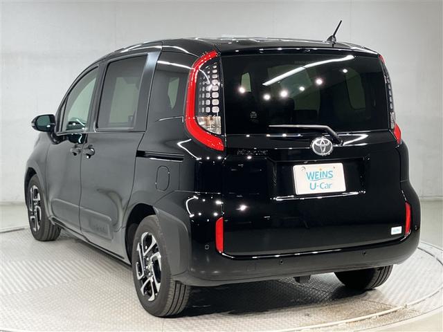 シエンタ Ｚ　シートヒーター　全周囲カメラ　ドラレコ　大型フルセグナビＴＶ　両側自動ドア　衝突回避ブレーキ　整備手帳　Ｗ電動ドア　イモビ　クルーズＣ　ＬＥＤヘッドランプ　アルミ　ＥＴＣ　ドラレコ（4枚目）