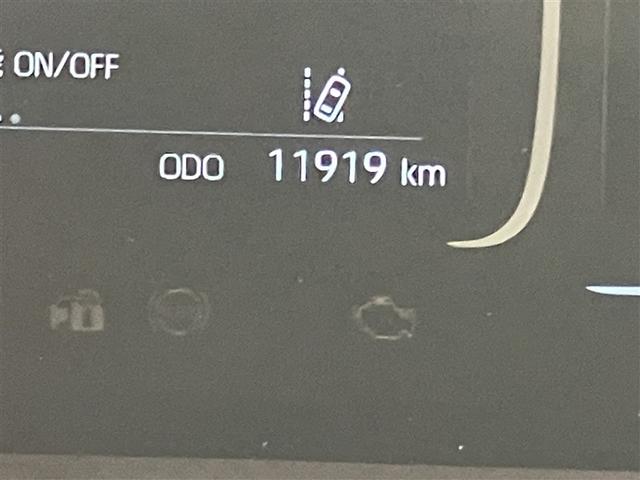 アクア Ｚ　全周囲カメラ　前後ドラレコ　ＥＴＣ　大型ナビ　衝突回避ブレーキ　整備手帳　１オーナー車　エアバック　ＡＡＣ　ＬＥＤライト　ドラレコ付き　ＡＣ１００Ｖ　助手席エアバック　ＶＳＣ　メディアプレイヤー接続（17枚目）