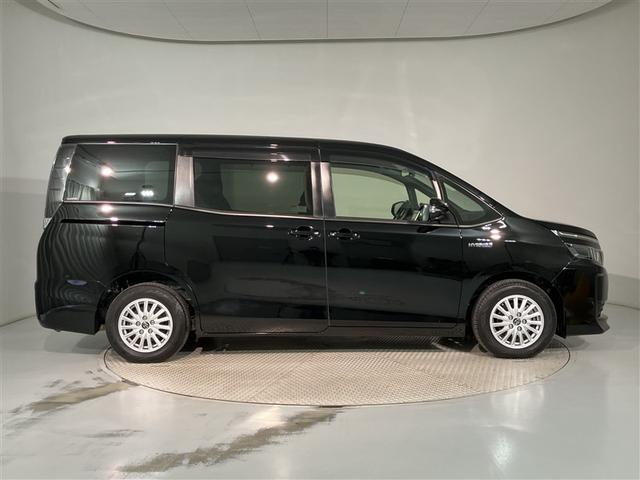 ���Ԃ̌��Ԋm�F�ƓX���[�ԉ\�Ȃ��q�l�Ɍ��点�Ē����܂��B