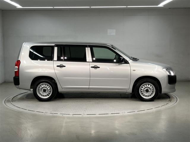 ���Ԃ̌��Ԋm�F�ƓX���[�ԉ\�Ȃ��q�l�Ɍ��点�Ē����܂��B