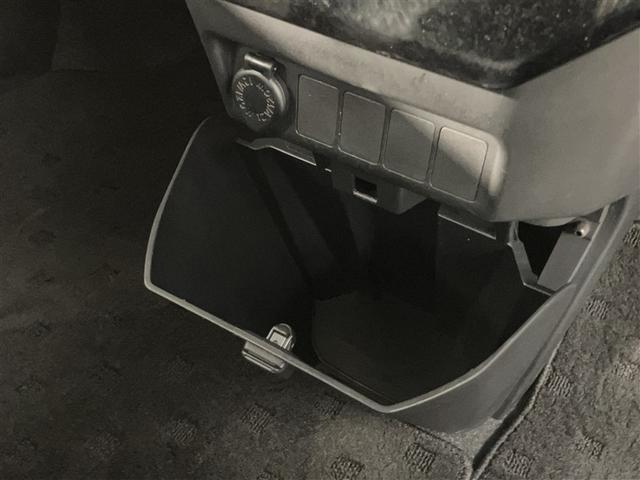 ルーミー カスタムＧ　大型フルセグナビＴＶ　バックカメラ　ＤＶＤ再　ＥＴＣ　クリアランスソナー　両側自動ドア　バックモニタ　横滑り防止システム　運転席助手席エアバック　障害物ソナー　スマ－トキ－　Ａ－ＳＴＯＰ　ＬＥＤライト（21枚目）