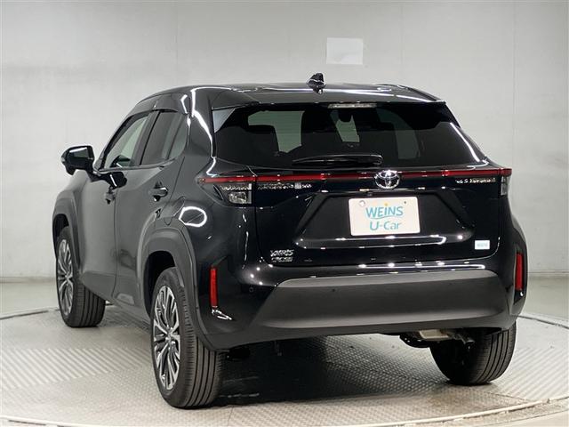 ヤリスクロス Ｚ　シートヒーター　ナビＴＶ　バックカメラ　前後ドラレコ　ドラレコ付き　エアバック　横滑防止　盗難防止装置　カーテンエアバック　パワーステアリング　オートクルーズ　アルミ　メディアプレイヤー接続（4枚目）