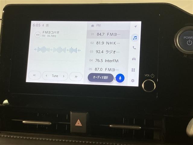 ヴォクシー ハイブリッドＳ－Ｚ　両側Ｐドア　カーテンエアバック　スマキ　プリクラッシュセーフティシステム　Ｒカメラ　アルミ　１００Ｖ　クルーズコントロール　横滑り防止機能　ＬＥＤランプ　キーフリー　エアバッグ　ＰＳ　ＡＢＳ　ＡＣ（6枚目）