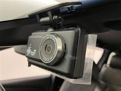 ��ż֤Υ���ǥ������Ϥ��줾��Ǥ�������ϸ�§�Ȥ��Ƽ¼֤򸫤Ƥ���Ȥ�����ĺ���Ƥ���ޤ������󸫤���Ʋ������ޤ��� 5