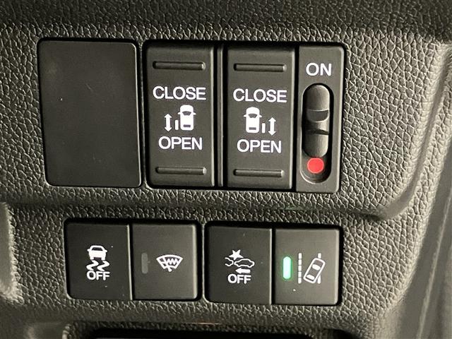 フリード Ｇ・ホンダセンシング　Ｆセグ　追突被害軽減ブレーキ　ｉストップ　Ｗエアバッグ　パワーウィンドウ　ＡＵＸ対応　１オ－ナ－　アクティブクルーズコントロール　スマートキ　カーテンエアバッグ　カラーバックモニター　整備点検記録簿（12枚目）