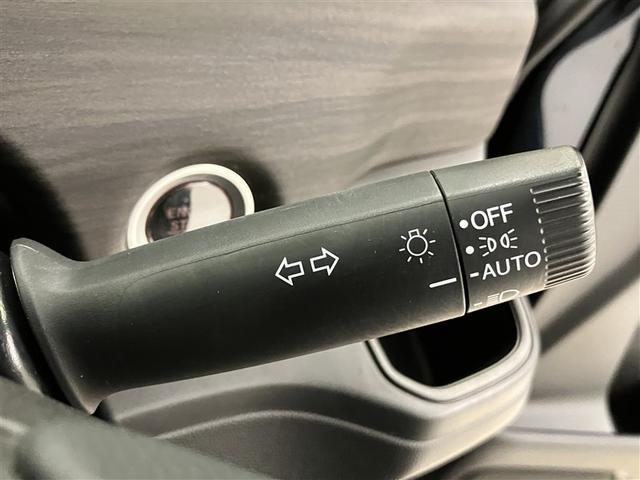フリード Ｇ・ホンダセンシング　Ｆセグ　追突被害軽減ブレーキ　ｉストップ　Ｗエアバッグ　パワーウィンドウ　ＡＵＸ対応　１オ－ナ－　アクティブクルーズコントロール　スマートキ　カーテンエアバッグ　カラーバックモニター　整備点検記録簿（18枚目）