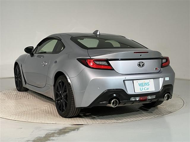 ＧＲ８６ ＲＺ　ナビ・テレビ　ＴＳＳ　Ｂモニタ　１オーナー　ＬＥＤヘッド　イモビ　キーフリ　オートエアコン　パワーステアリング　アルミホイール　デュアルエアバッグ　ＥＴＣ　ＡＢＳ　パワーウィンドゥ　ＤＳＣ　エアバック（4枚目）