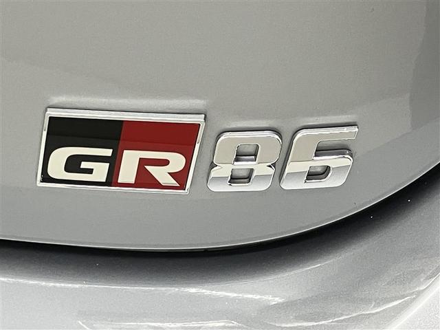ＧＲ８６ ＲＺ　ナビ・テレビ　ＴＳＳ　Ｂモニタ　１オーナー　ＬＥＤヘッド　イモビ　キーフリ　オートエアコン　パワーステアリング　アルミホイール　デュアルエアバッグ　ＥＴＣ　ＡＢＳ　パワーウィンドゥ　ＤＳＣ　エアバック（37枚目）