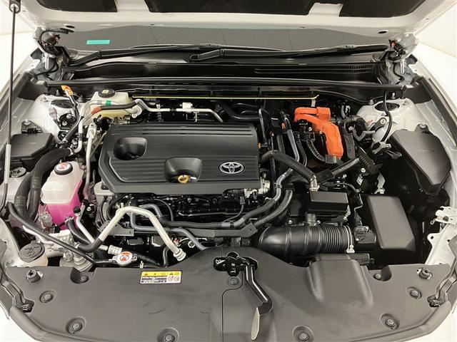 クラウンスポーツ ＲＳ　サンルーフ　メモリーナビ　ナビＴＶ　地デジ　バックカメラ　ＥＴＣ　４ＷＤ　ミュージックプレイヤー接続可　パワーシート　クルーズコントロール　盗難防止装置　横滑り防止機能　キーレス　スマートキー（40枚目）