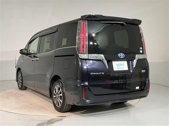 エスクァイア ハイブリッドGi プレミアムパッケージ 地上デジタル 衝突被害軽減 LEDライト 1オナ Bカメラ クルコン スマートキー メモリナビ ナビ&TV キーレス ドラレコ 盗難防止装置 DVD再生 ABS 3列シート ETC アルミ 両自動ドア(4枚目)