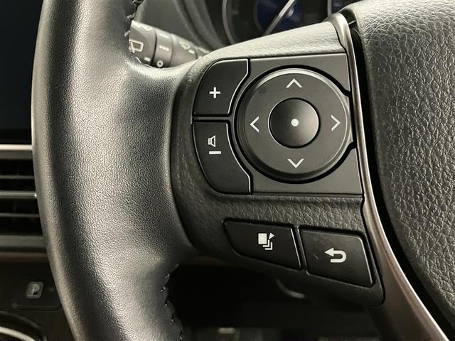 エスクァイア ハイブリッドGi プレミアムパッケージ 地上デジタル 衝突被害軽減 LEDライト 1オナ Bカメラ クルコン スマートキー メモリナビ ナビ&TV キーレス ドラレコ 盗難防止装置 DVD再生 ABS 3列シート ETC アルミ 両自動ドア(16枚目)