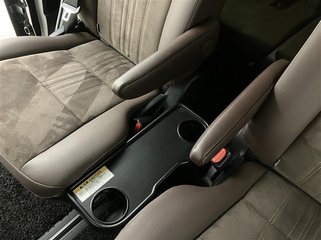 エスクァイア ハイブリッドGi プレミアムパッケージ 地上デジタル 衝突被害軽減 LEDライト 1オナ Bカメラ クルコン スマートキー メモリナビ ナビ&TV キーレス ドラレコ 盗難防止装置 DVD再生 ABS 3列シート ETC アルミ 両自動ドア(29枚目)