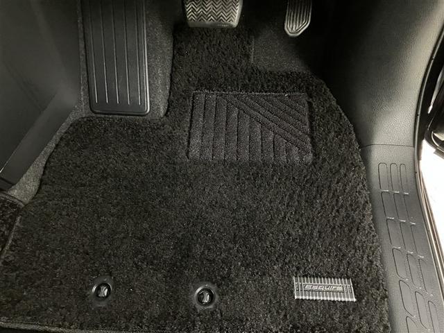 エスクァイア ハイブリッドGi プレミアムパッケージ 地上デジタル 衝突被害軽減 LEDライト 1オナ Bカメラ クルコン スマートキー メモリナビ ナビ&TV キーレス ドラレコ 盗難防止装置 DVD再生 ABS 3列シート ETC アルミ 両自動ドア(33枚目)