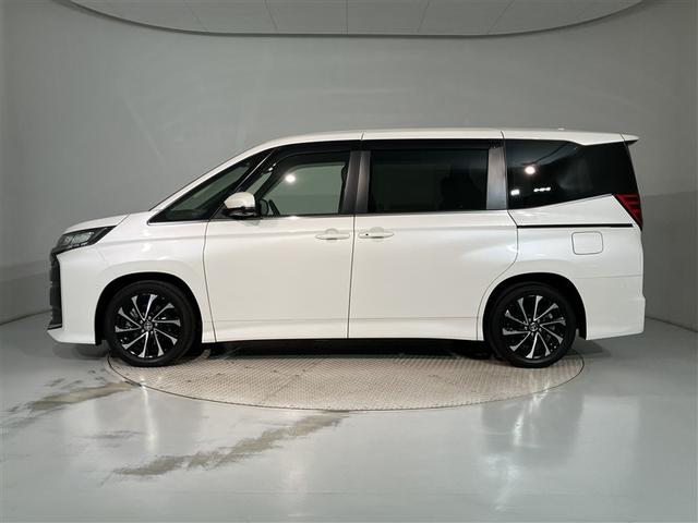 ノア Ｓ－Ｚ　アルミホイール　デュアルエアコン　クルーズコントロール　記録簿　盗難防止装置　ＬＥＤライト　両側自動ドア　メモリーナビ　キーレス　横滑り防止　ナビＴＶ　ワンオーナー　三列シート　ＤＶＤ再生　エアコン（2枚目）