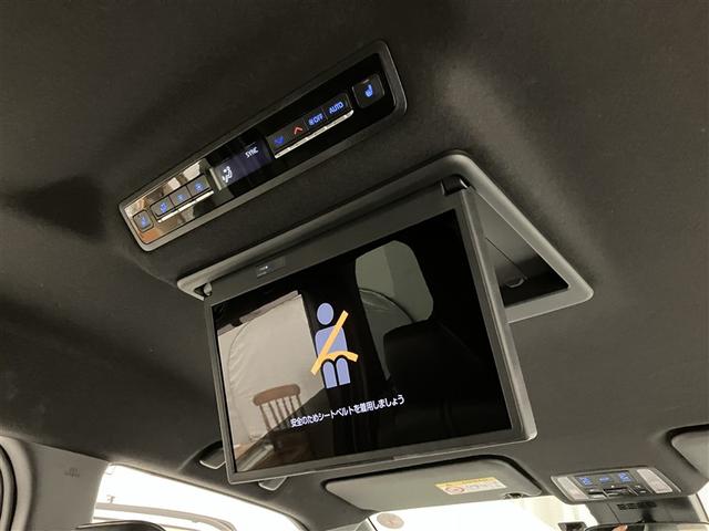 ノア Ｓ－Ｚ　アルミホイール　デュアルエアコン　クルーズコントロール　記録簿　盗難防止装置　ＬＥＤライト　両側自動ドア　メモリーナビ　キーレス　横滑り防止　ナビＴＶ　ワンオーナー　三列シート　ＤＶＤ再生　エアコン（11枚目）