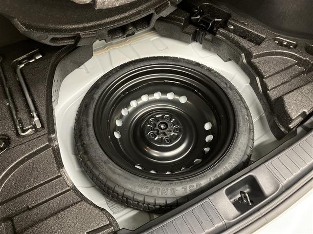 プリウス Ａ　衝突軽減ブレーキシステム　Ｂモニタ　記録簿有　ＬＥＤヘッド　クルーズコントロール　セキュリティー　スマートキー　パワーステアリング　ドライブレコーダー　ＥＴＣ　１オーナー　アルミホイル　オートエアコン（38枚目）