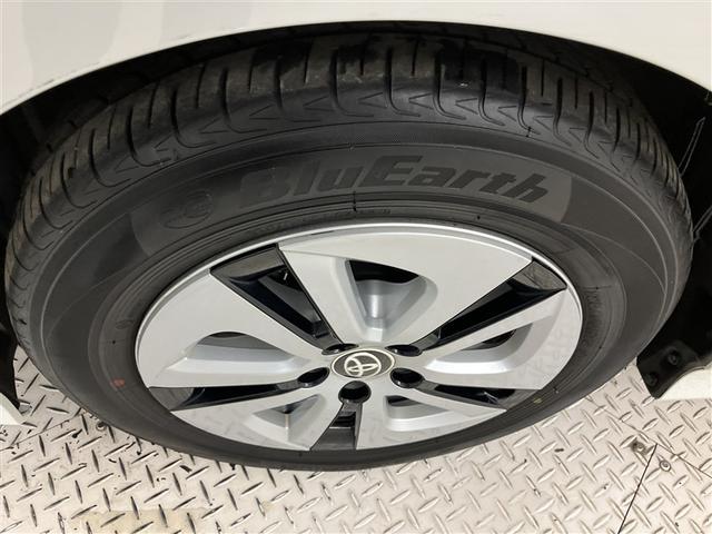 プリウス Ａ　衝突軽減ブレーキシステム　Ｂモニタ　記録簿有　ＬＥＤヘッド　クルーズコントロール　セキュリティー　スマートキー　パワーステアリング　ドライブレコーダー　ＥＴＣ　１オーナー　アルミホイル　オートエアコン（39枚目）